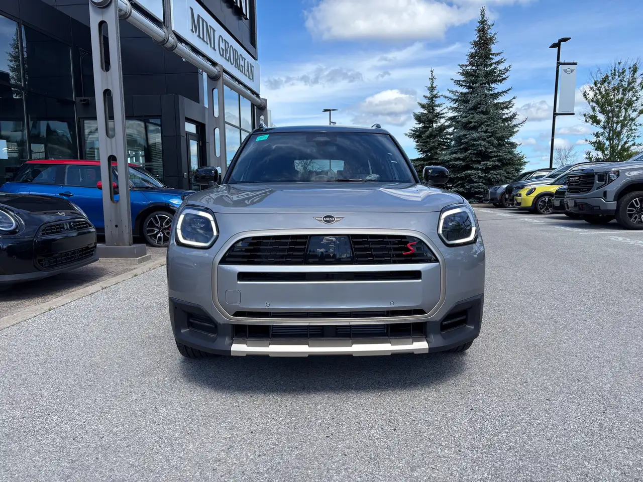 MINI Countryman снимка MINI Countryman