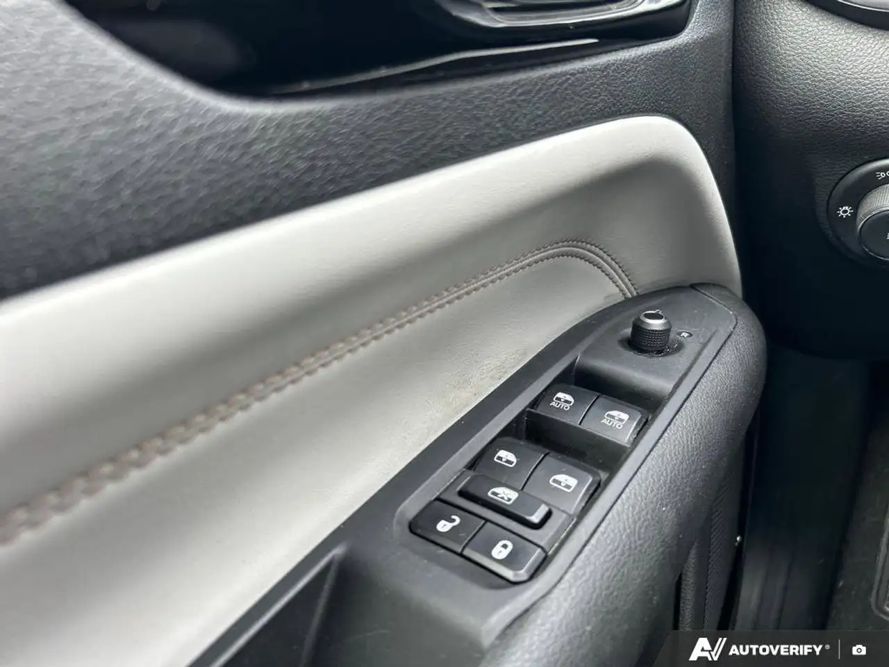 Jeep Compass снимка Jeep Compass