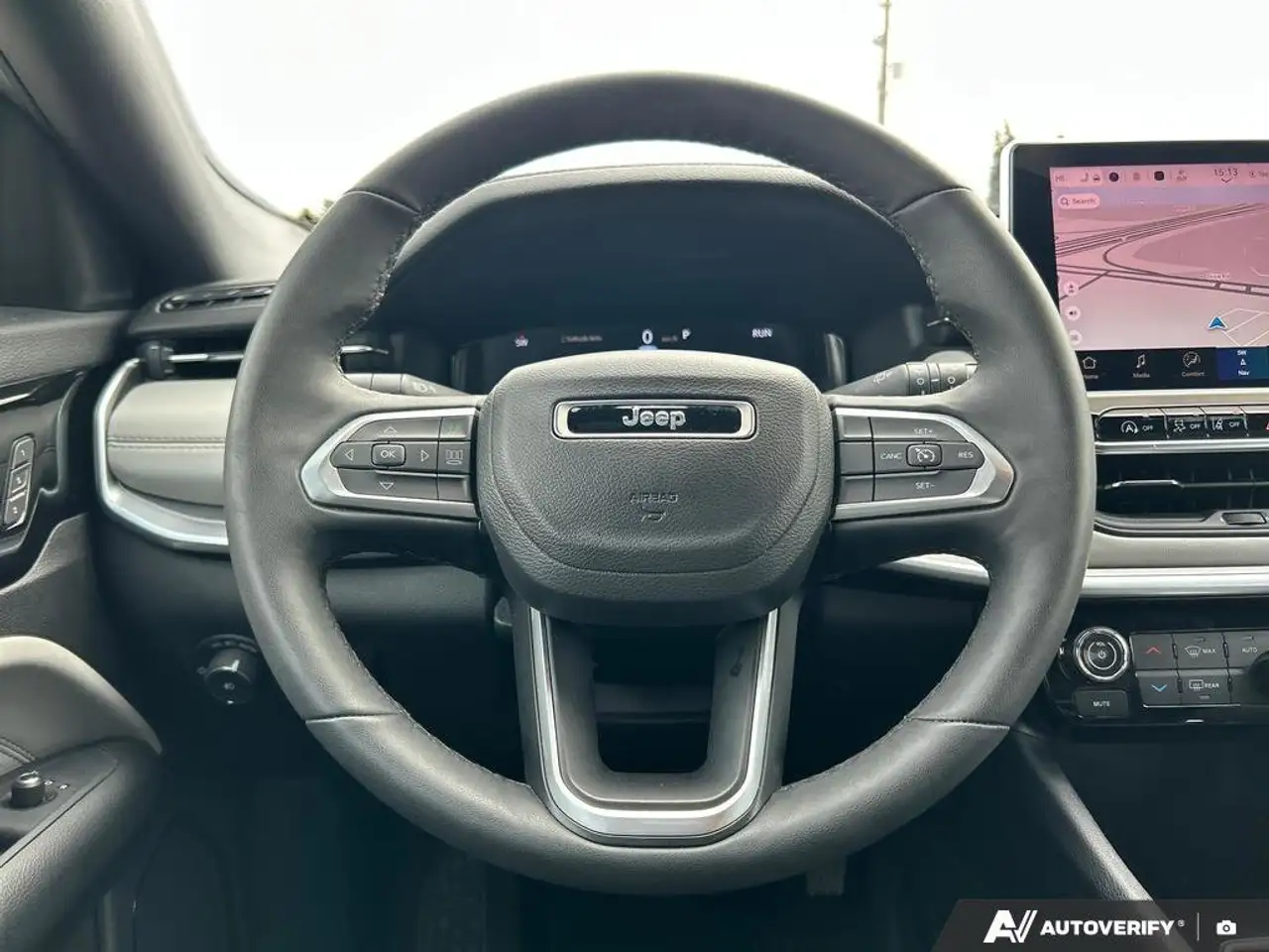 Jeep Compass снимка Jeep Compass