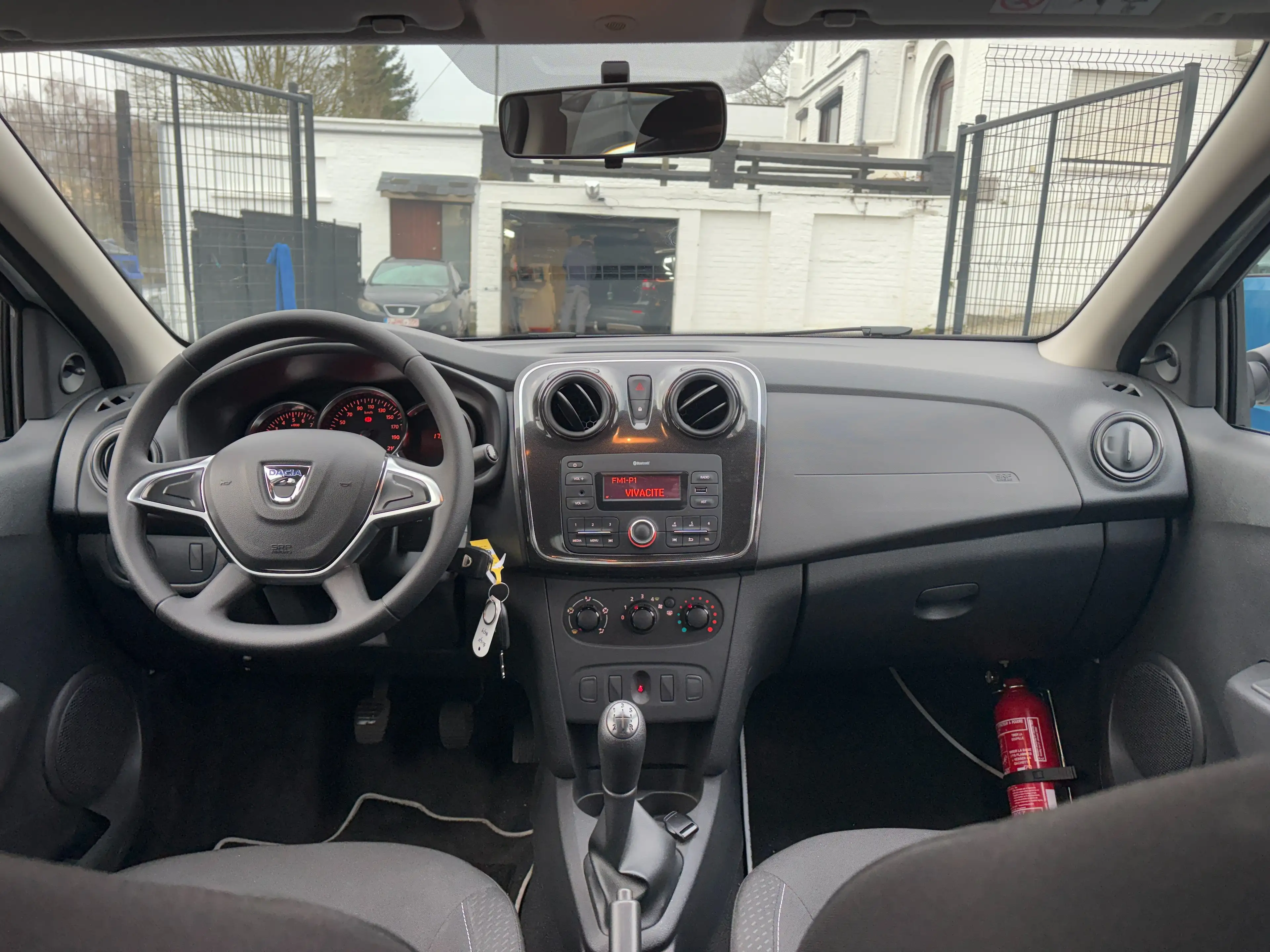Dacia Logan 1.0i SCe Essential - EU6D - GARANTIE 1AN - — photo 3