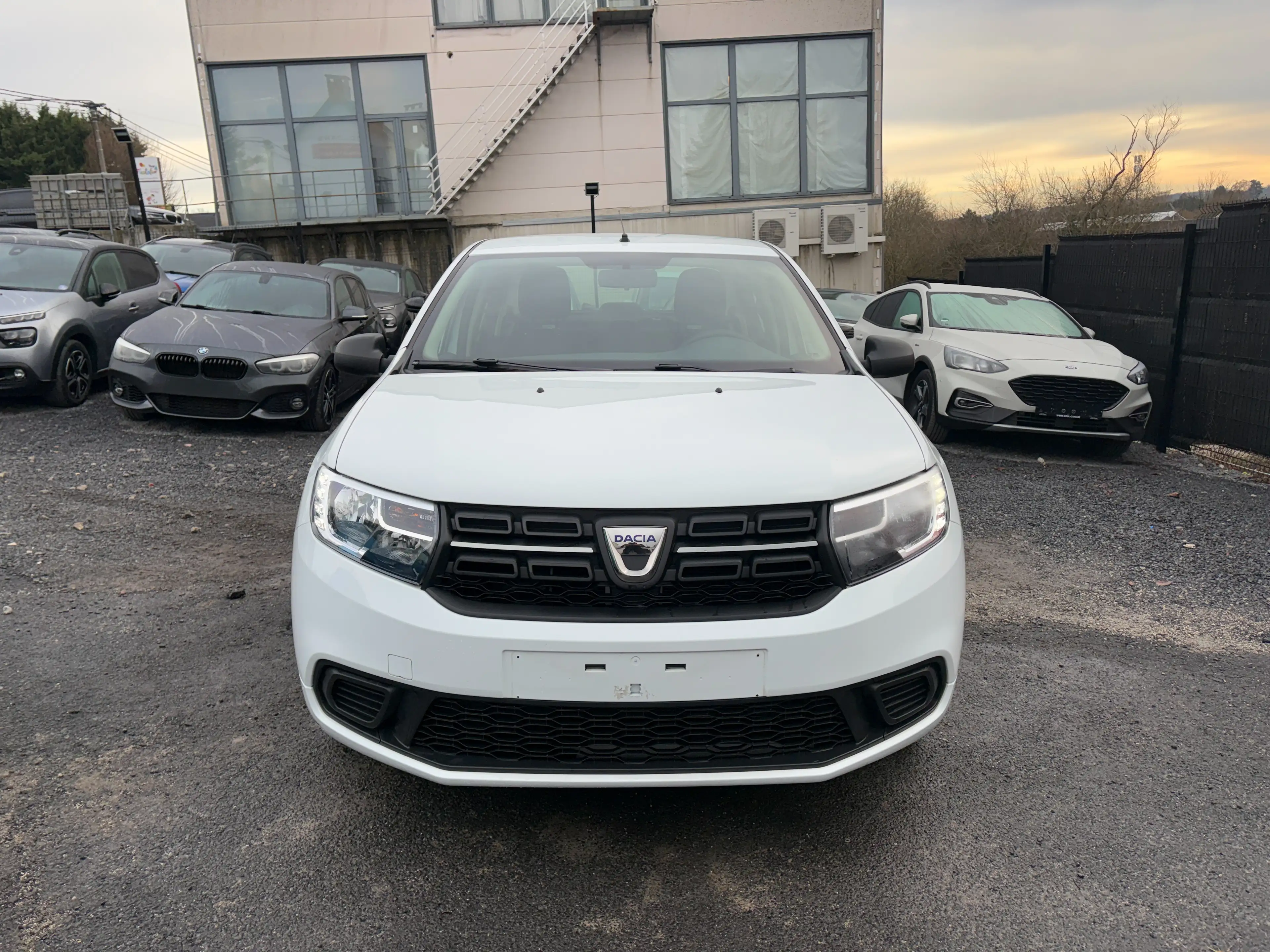 Dacia Logan 1.0i SCe Essential - EU6D - GARANTIE 1AN - — photo 12