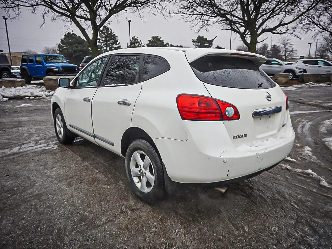 Nissan Rogue снимка Nissan Rogue
