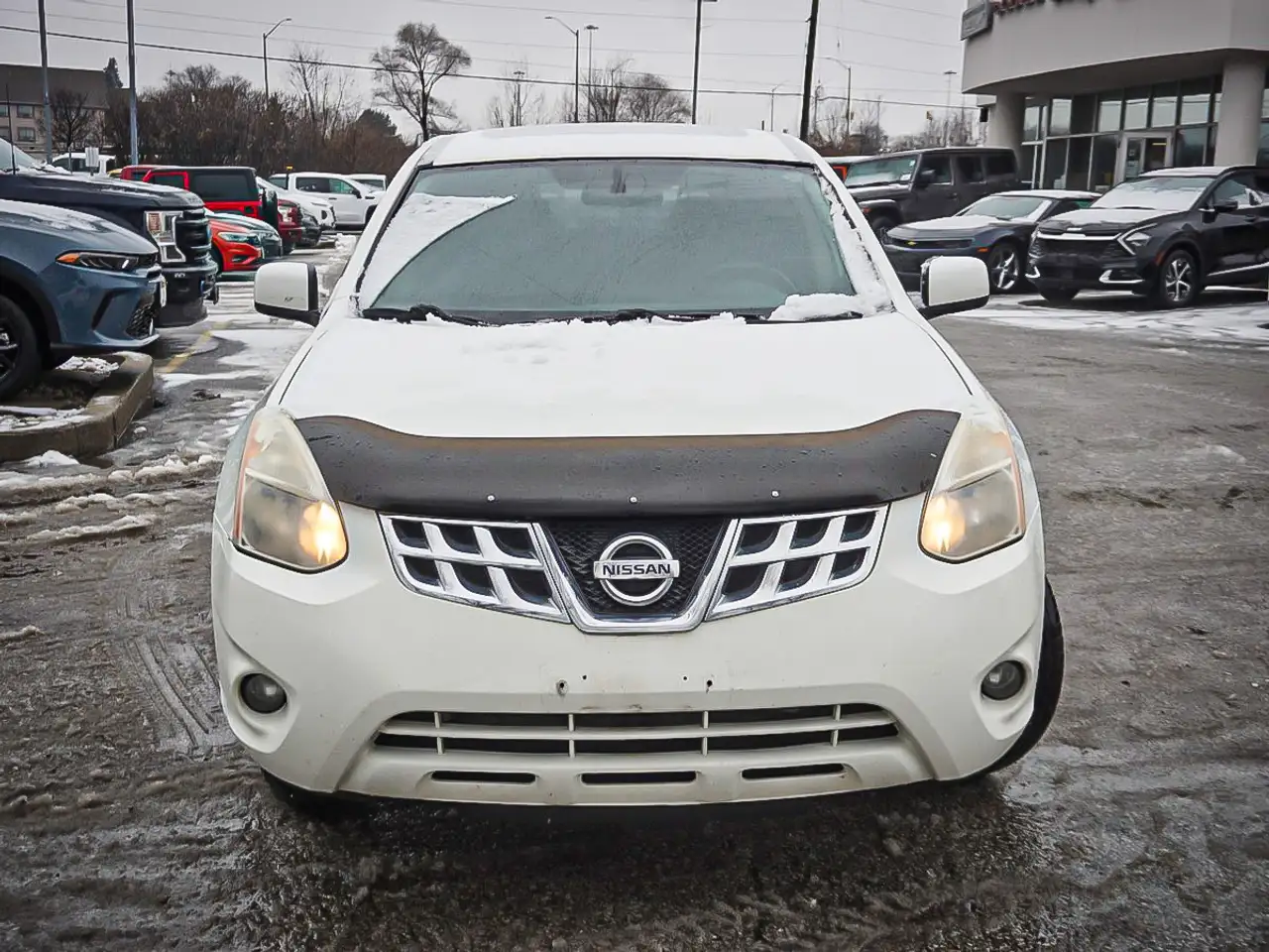 Nissan Rogue снимка Nissan Rogue