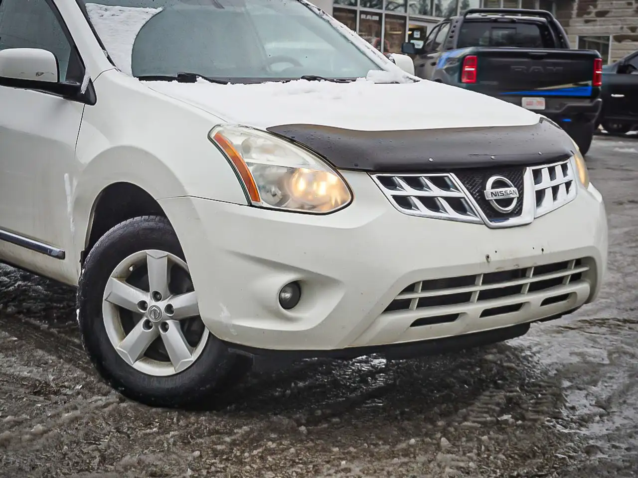Nissan Rogue снимка Nissan Rogue