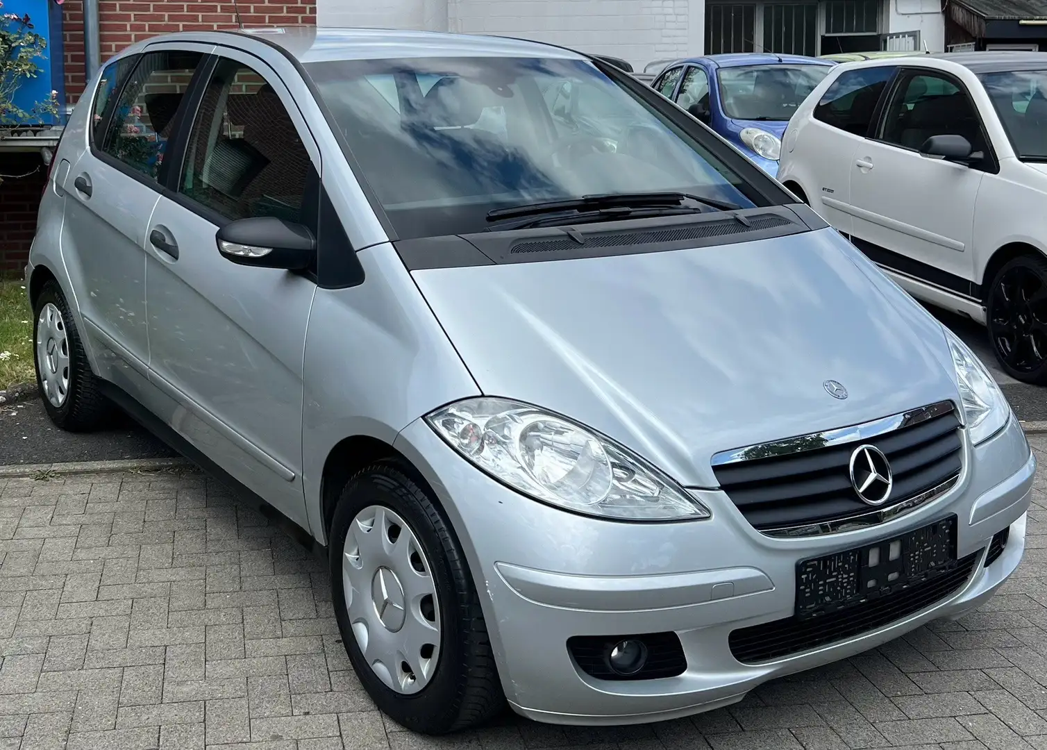 Mercedes-Benz A 150 A 150 *KLIMA-AHK- TÜV NEU* Gris - 2