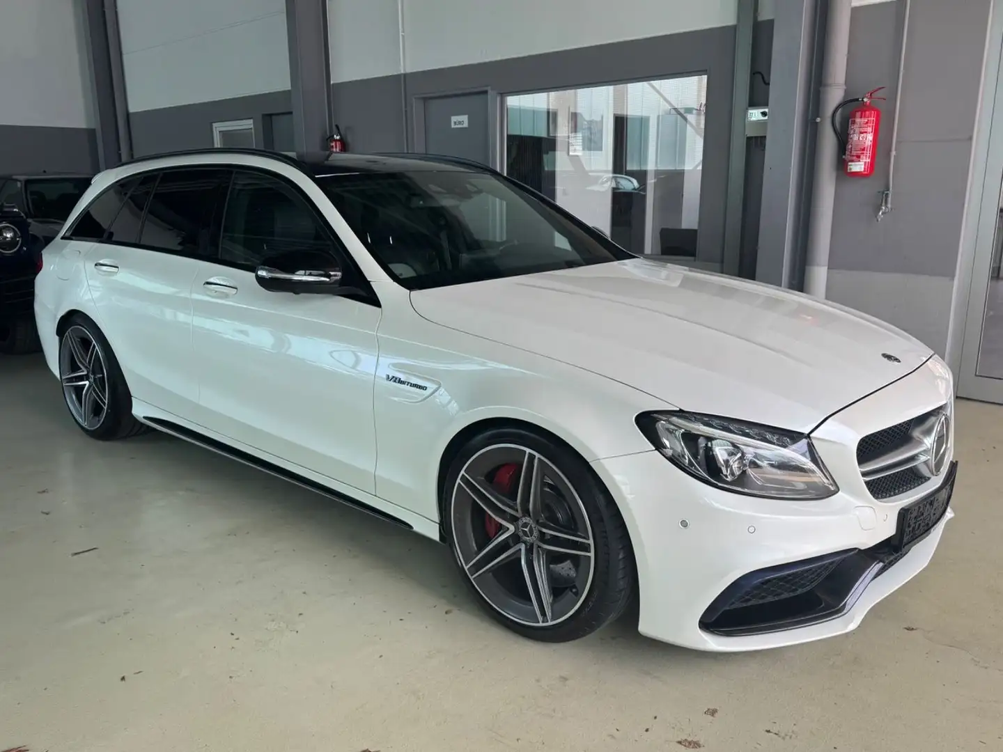 Mercedes-Benz C 63 S T AMG +ACC+360°+Pano+Burmester+Memory Blanco - 2