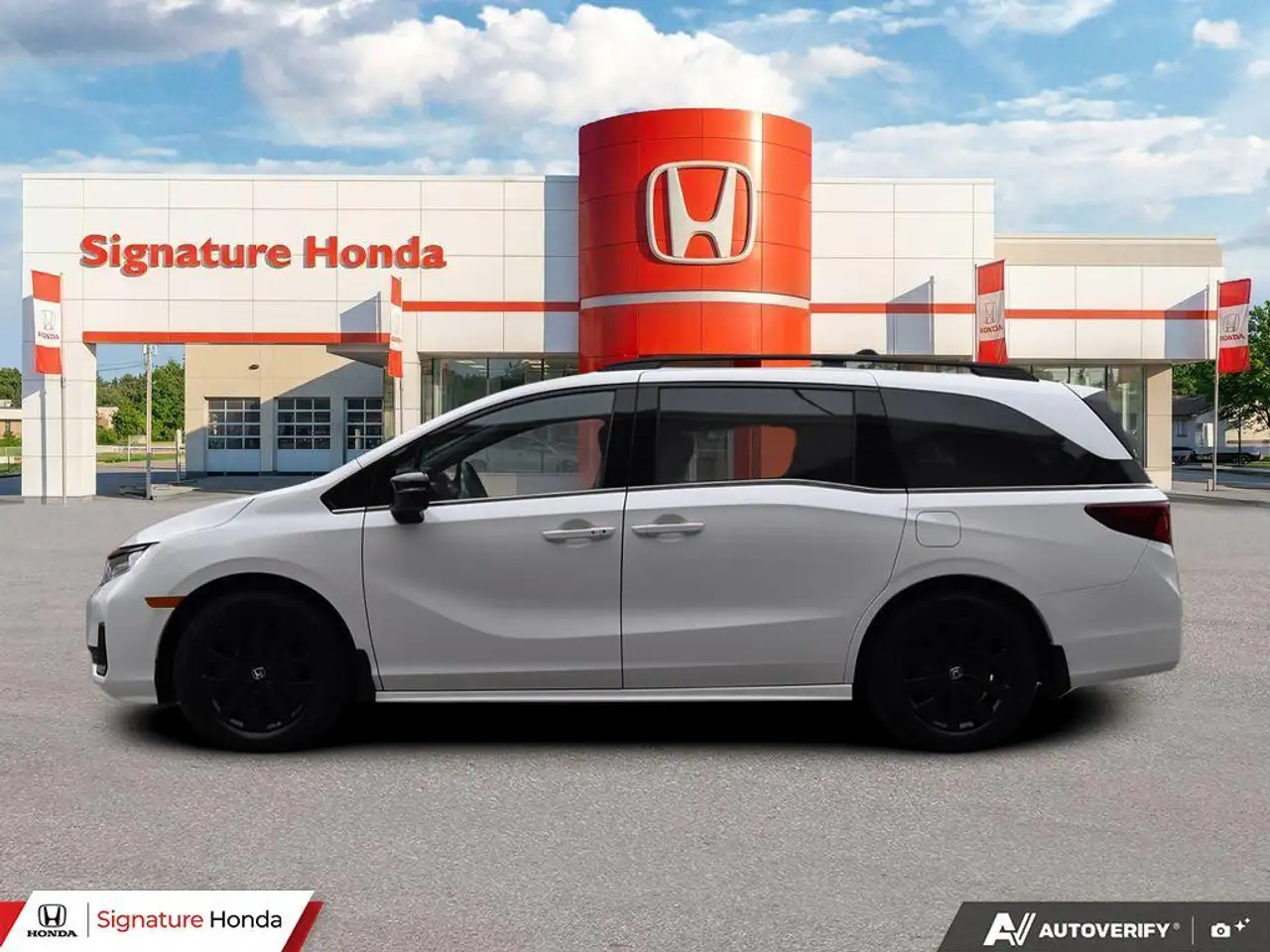 Honda Odyssey снимка Honda Odyssey