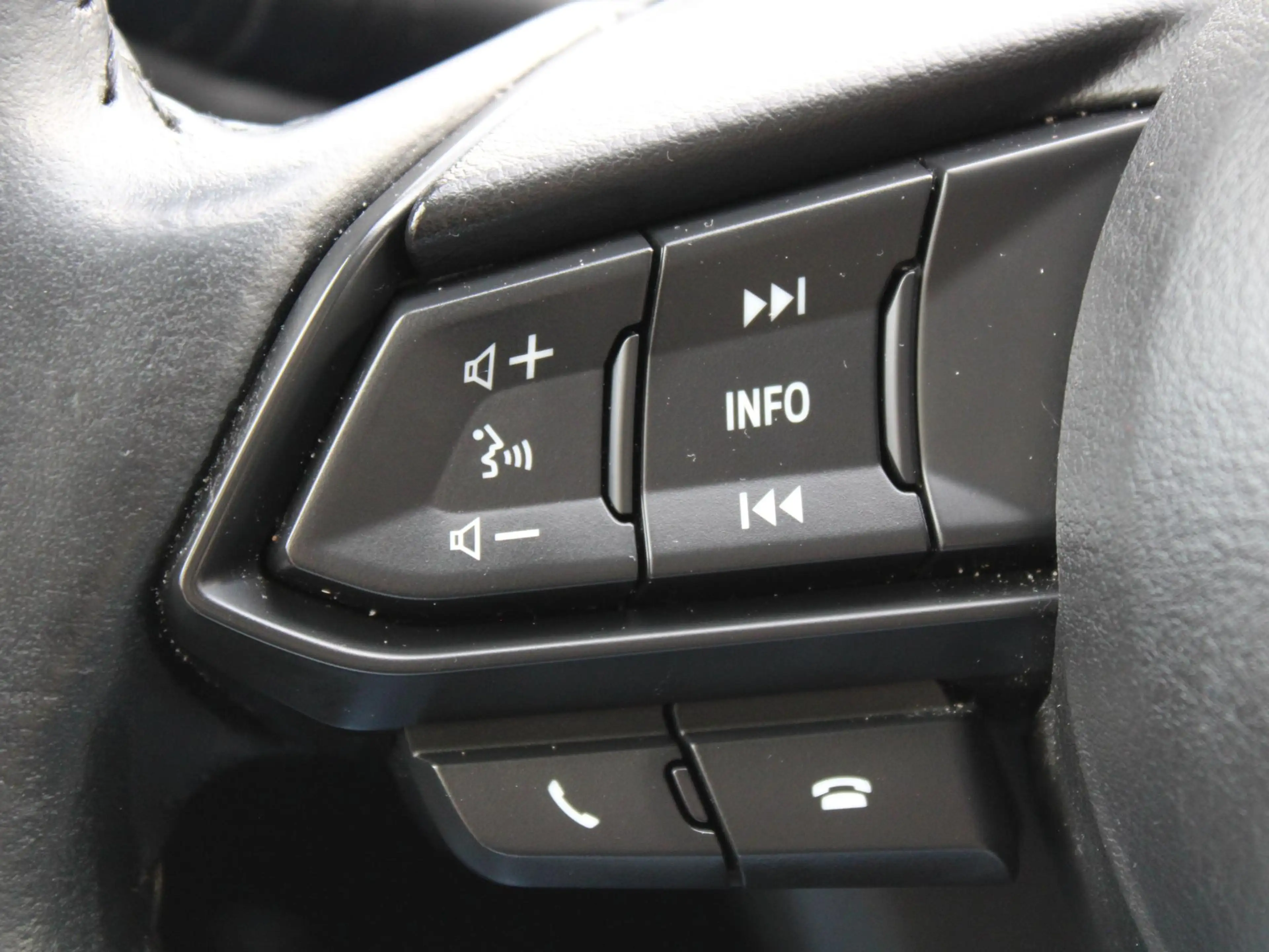 Mazda 2 1.5 Skyactiv-G Sport Selected | ACHTERUITRIJCAMERA — photo 14