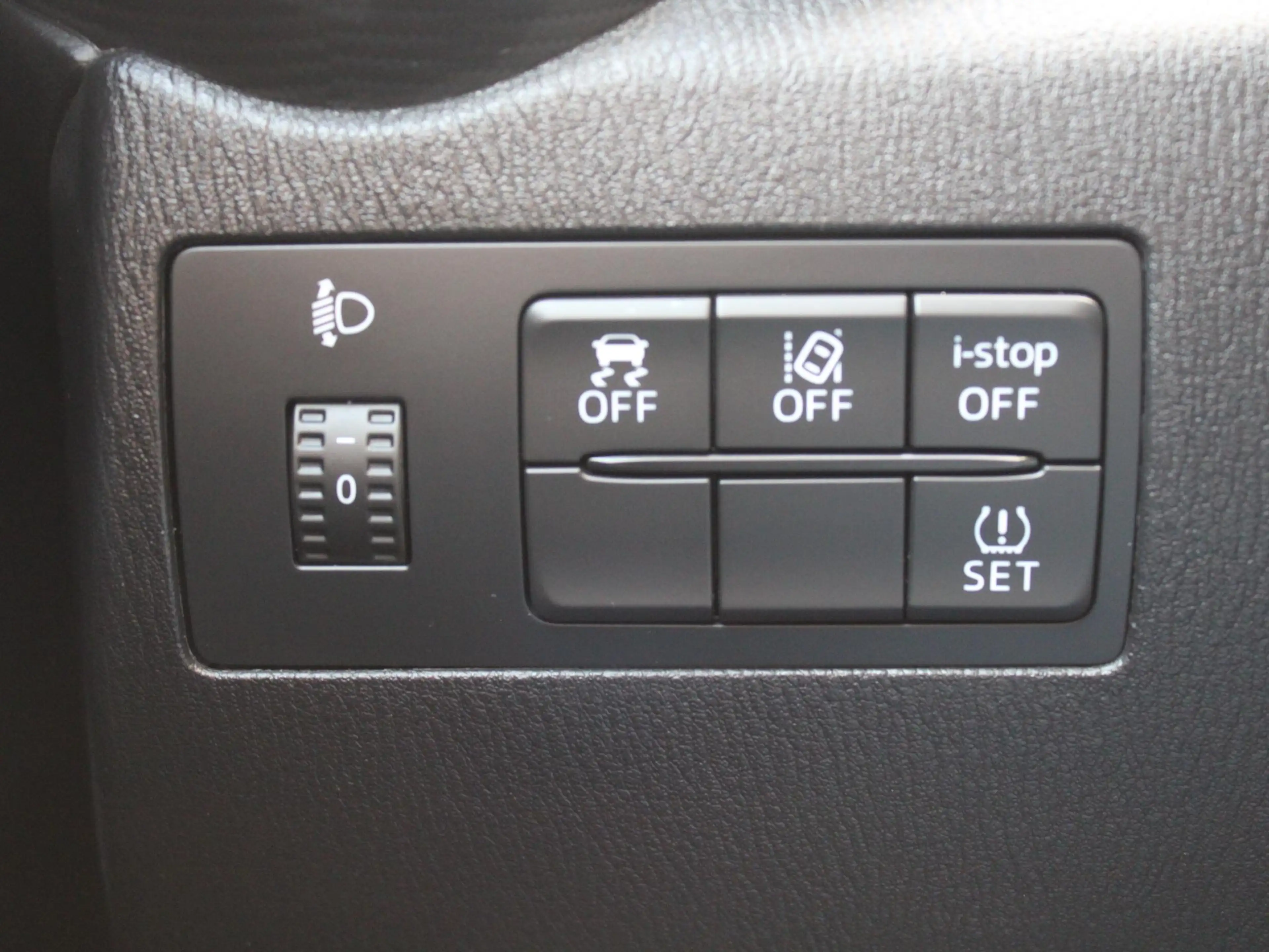 Mazda 2 1.5 Skyactiv-G Sport Selected | ACHTERUITRIJCAMERA — photo 13
