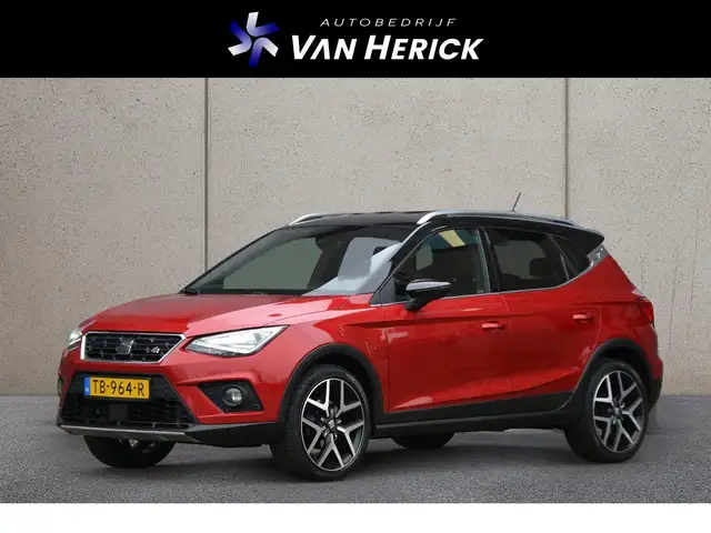 SEAT Arona 1.0 TSI FR Business Intense Automaat | Trekhaak |