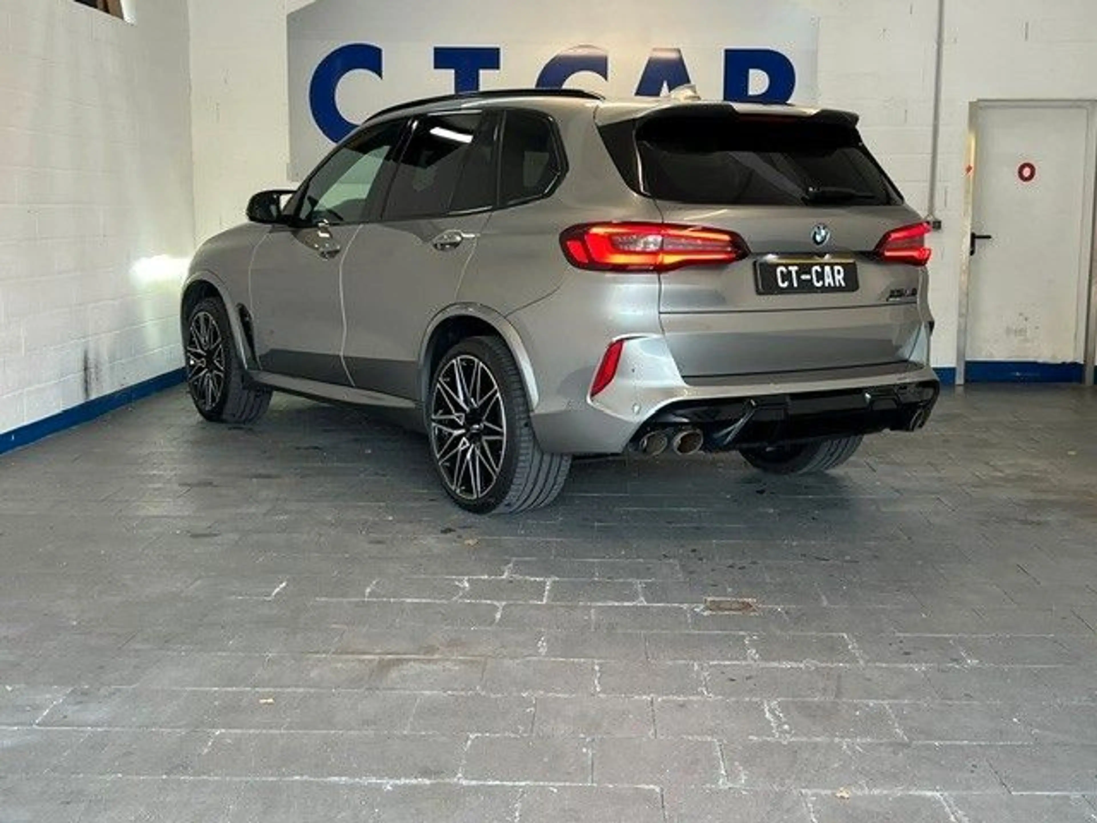 BMW X5 M Competition - VOLL - panorama — photo 4