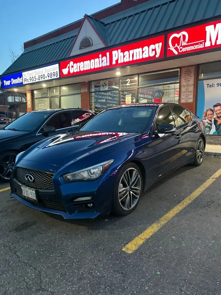 Infiniti Q50 снимка Infiniti Q50