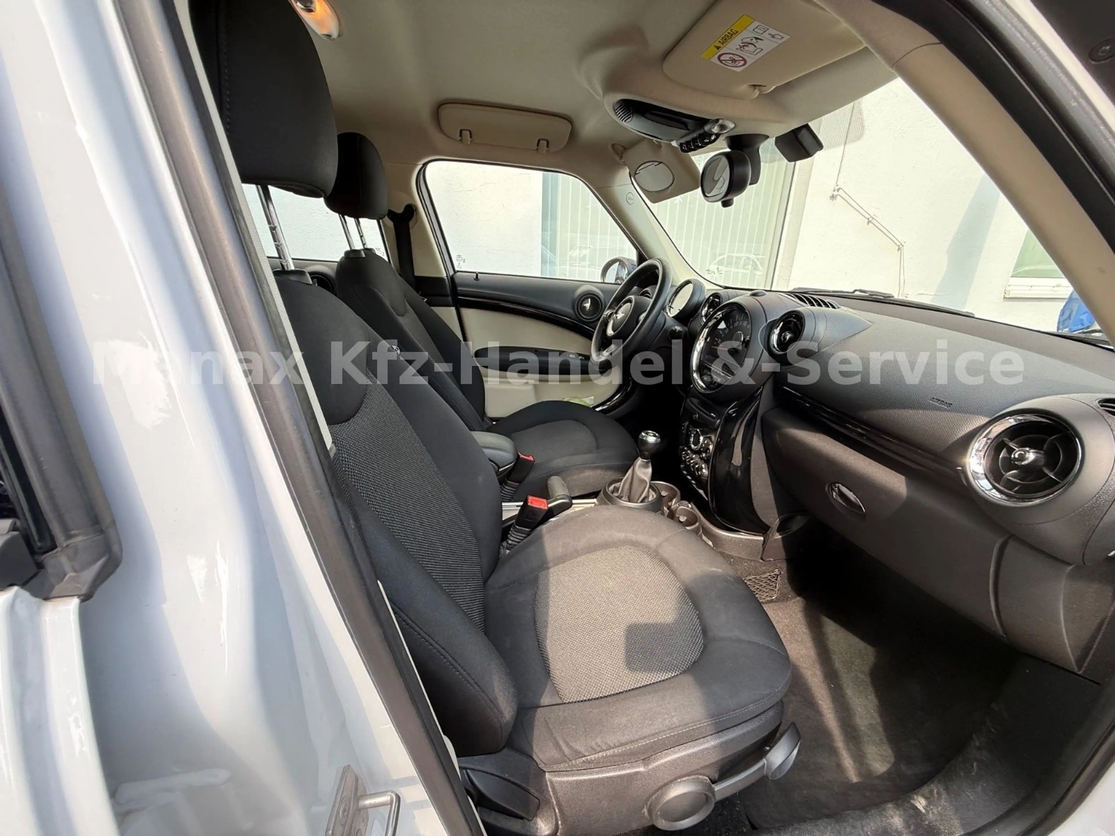 MINI Cooper Countryman — photo 13