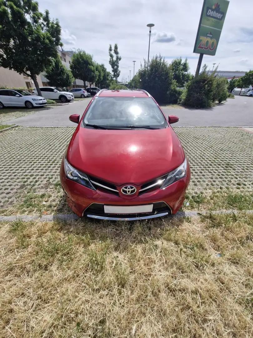 Toyota Auris 1.33 Dual-VVT-i Touring Sports - 2