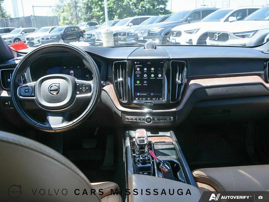2022 Volvo XC60 Inscription thumb 25