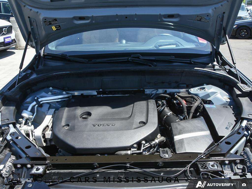 2022 Volvo XC60 Inscription thumb 8