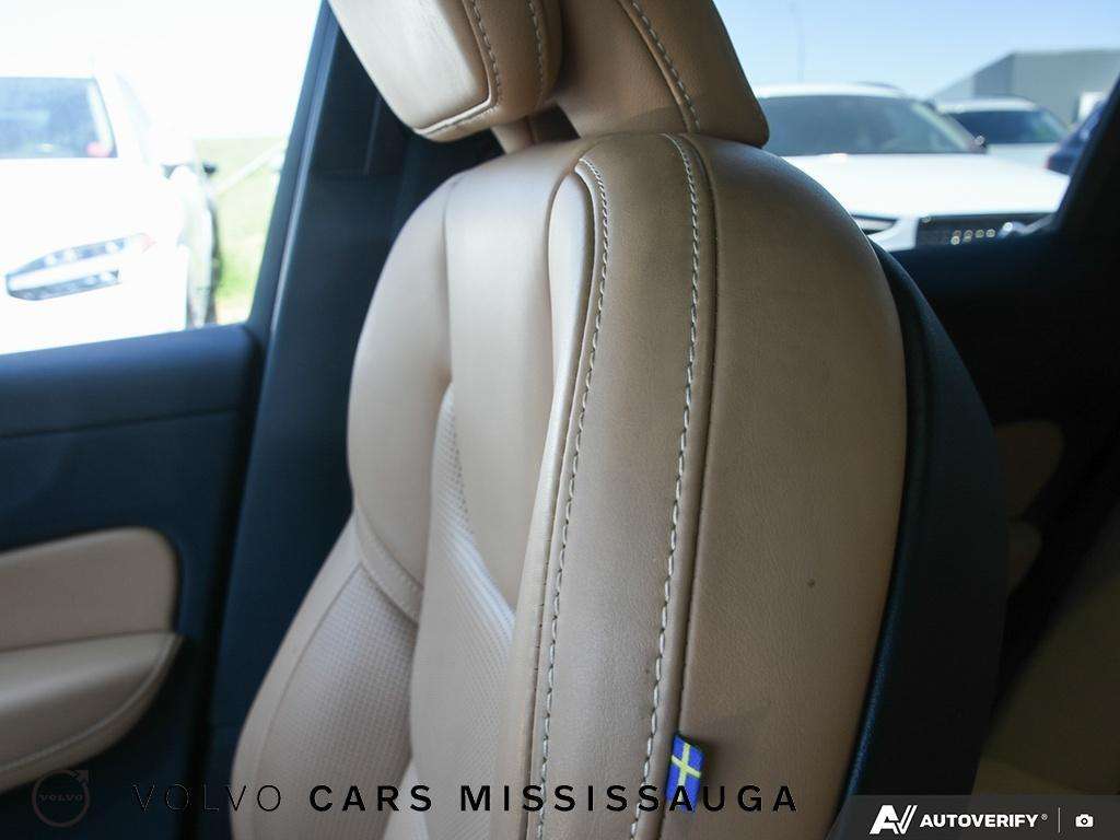 2022 Volvo XC60 Inscription thumb 23