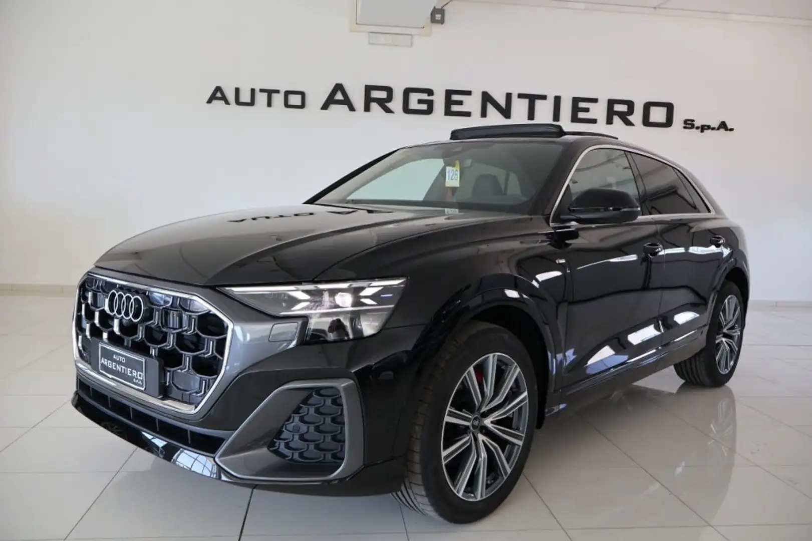 Audi Q8 SUV 50 TDI 286 CV  S line edition tetto nuova km 0 Nero - 1