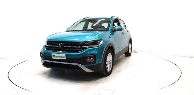 Volkswagen T-Cross view 3