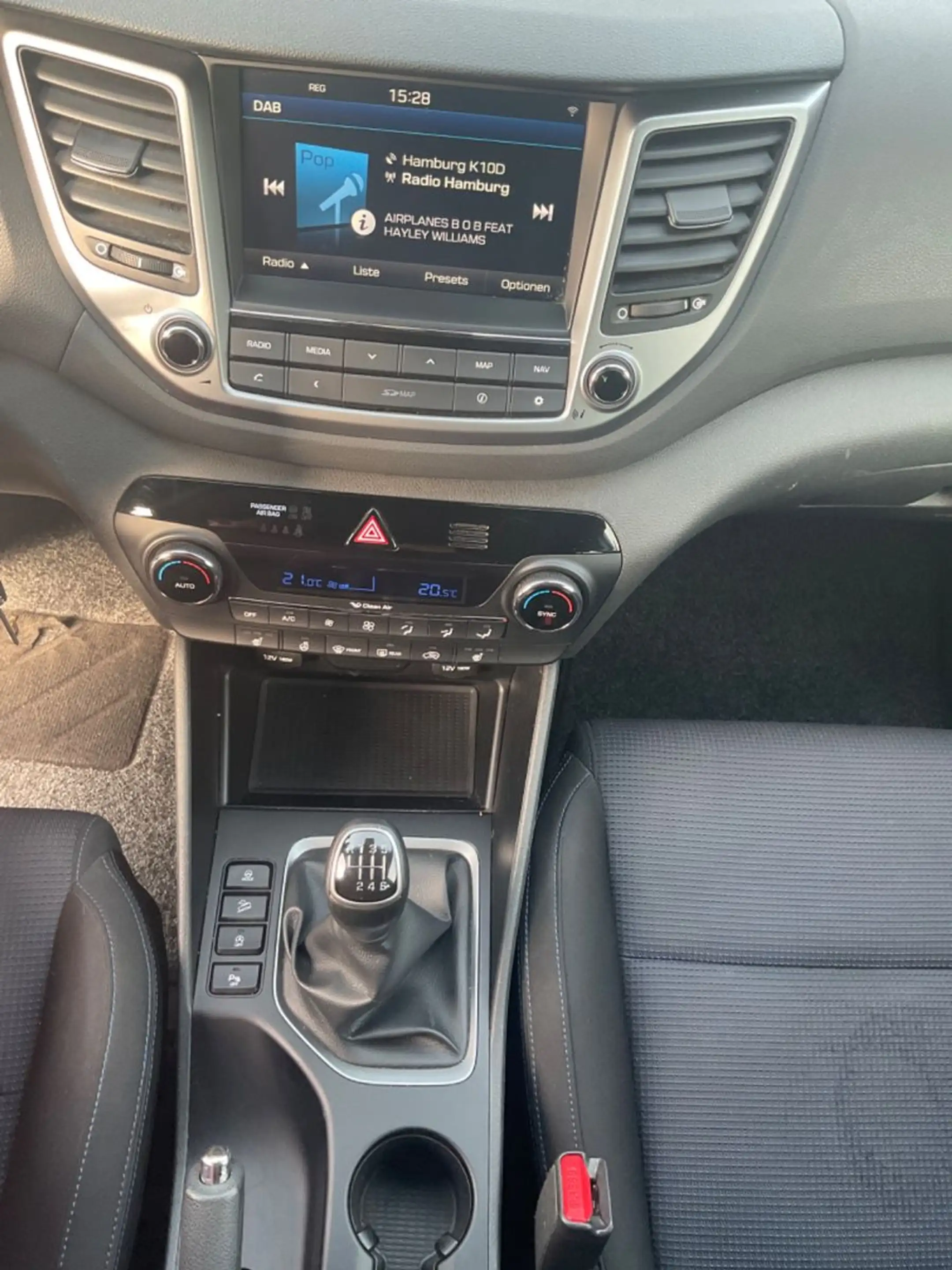 Hyundai TUCSON blue Intro Edition TÜV 04.2028 — photo 14