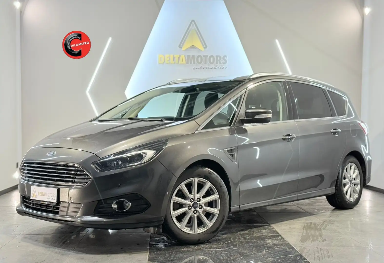 Ford S-Max S-Max  2.0 tdci Titanium Gris - 1