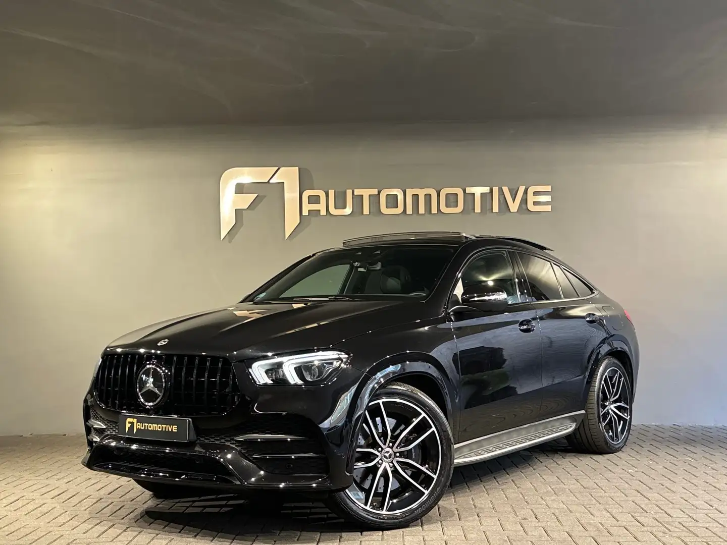 Mercedes-Benz GLE 350 Coupé e 4M Pano|Burmester|Trekhaak Zwart - 1