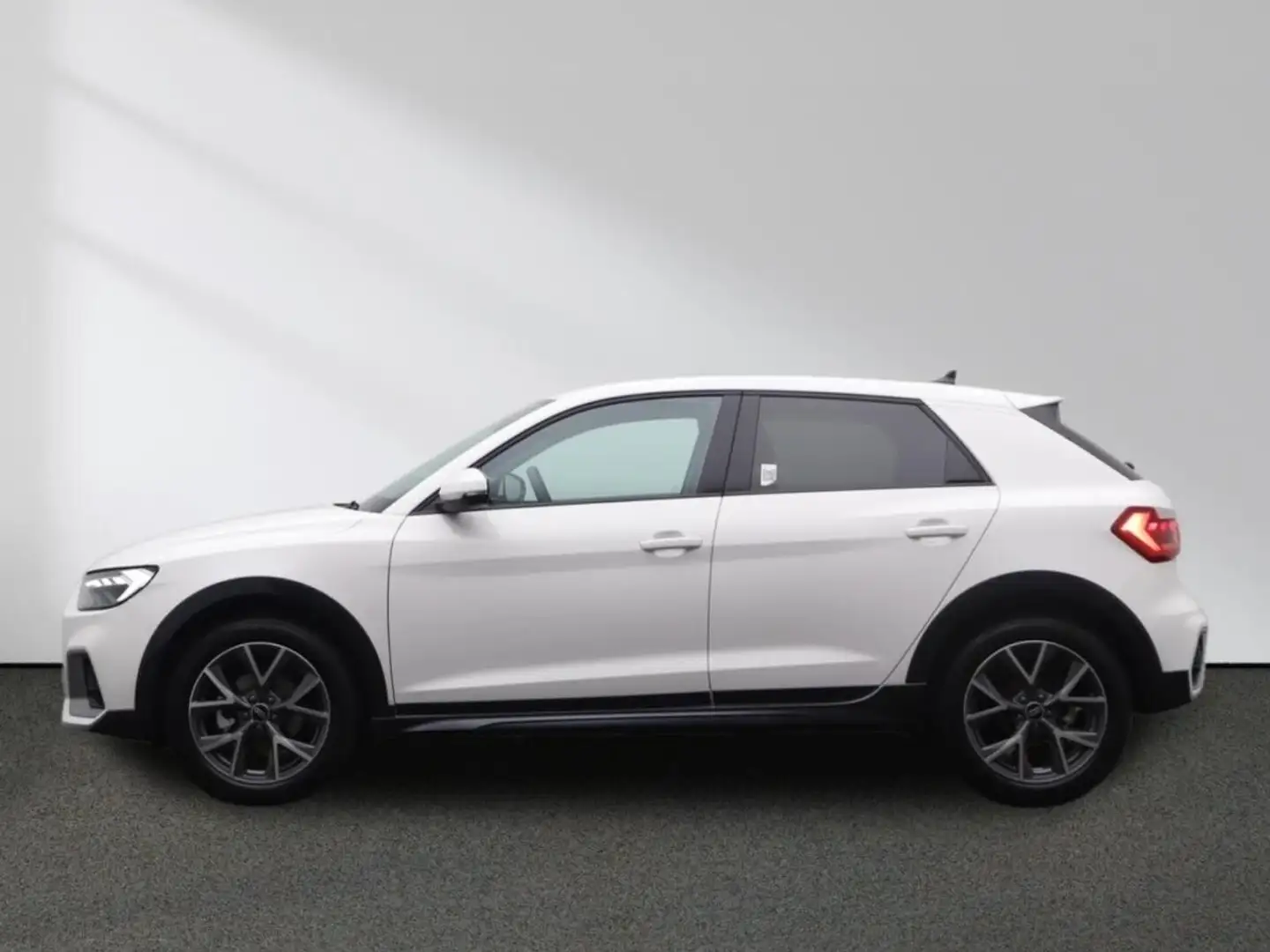 Audi A1 allstreet 30 TFSI 85(116) kW(PS) S tronic Weiß - 2