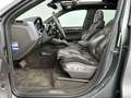 Porsche Cayenne 3.0 S E-Hybrid Panorama Bose Luchtvering Trekhaak Grijs - thumbnail 13
