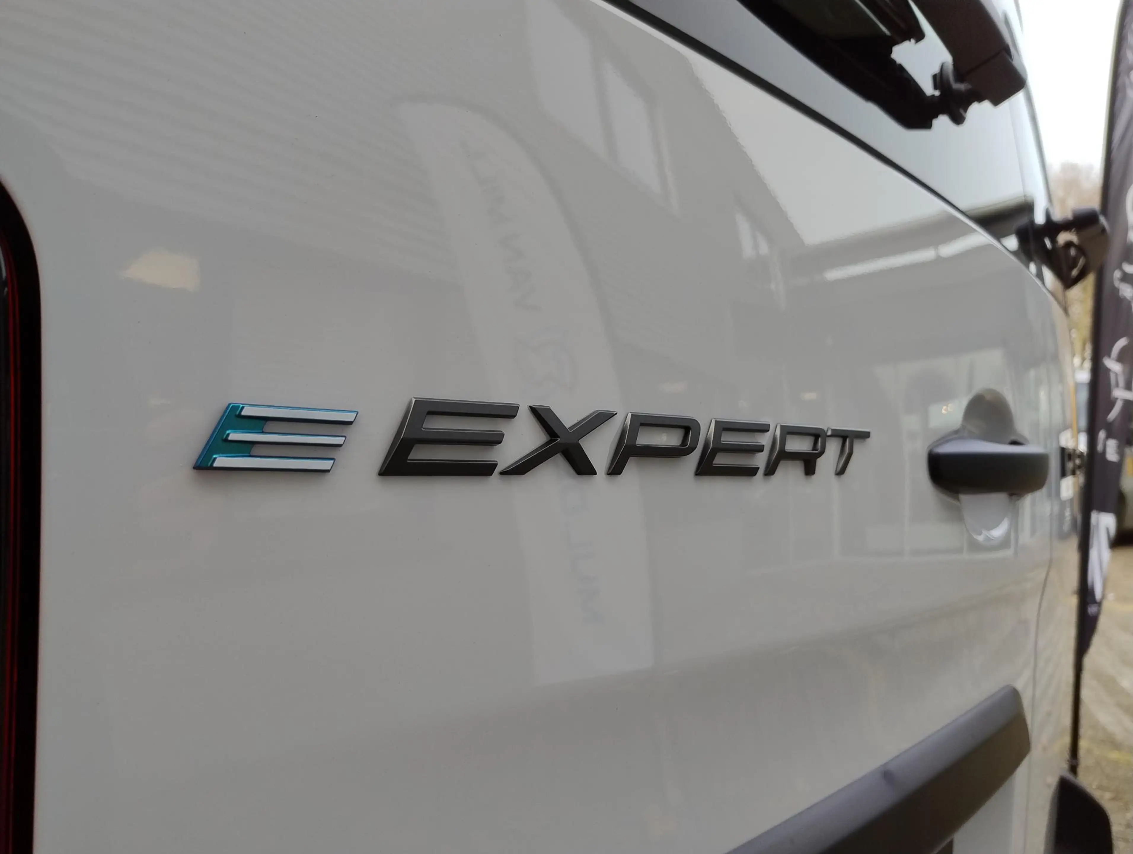 Peugeot e-Expert Combi L3 75kWh 136pk | 9-persoons | 17 inch stalen — photo 13