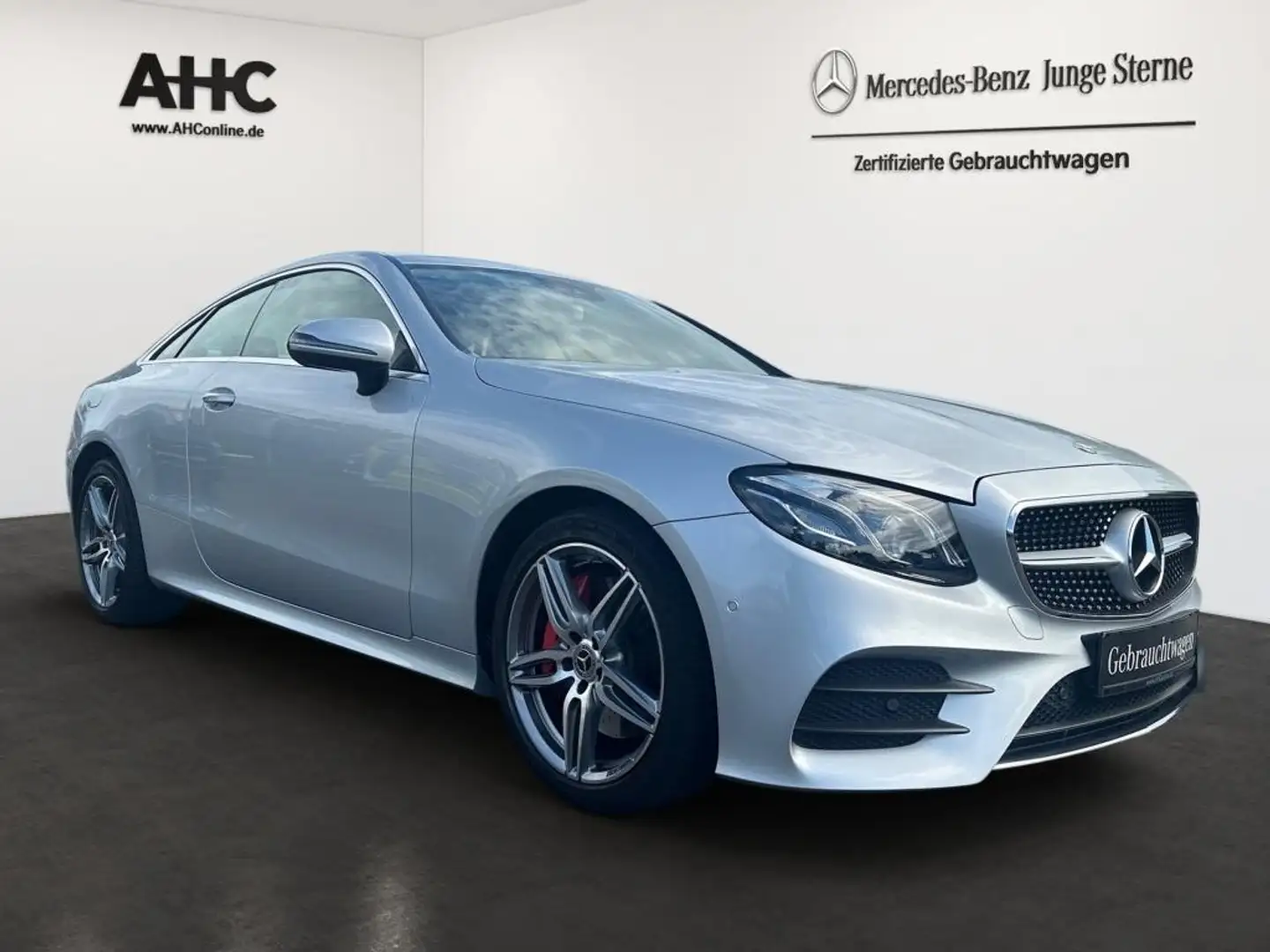 Mercedes-Benz E 450 Coupé 4M 2xKlima 360 AUT DynLicht Kam. LED Silber - 2