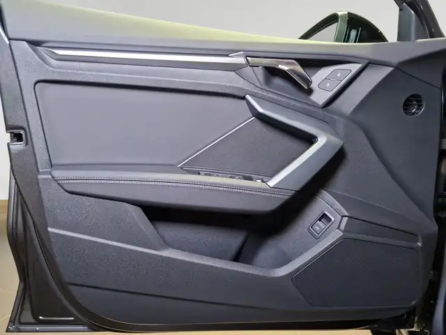 Audi A3 view 14