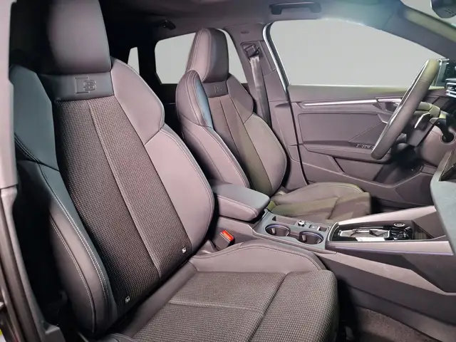 Audi A3 view 9