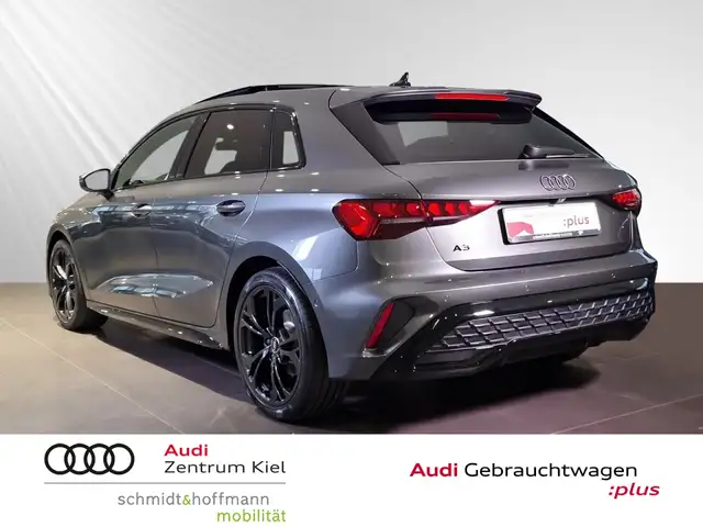 Audi A3 view 4