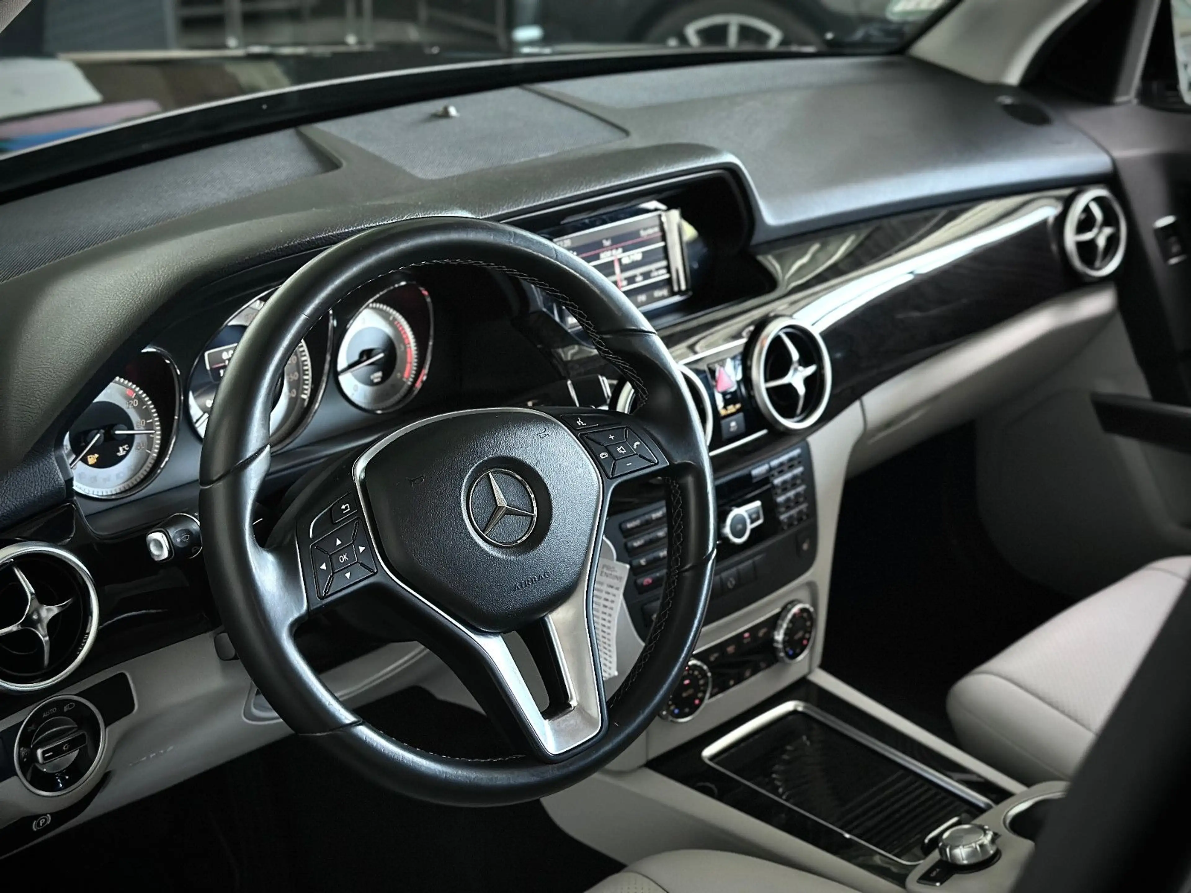 Mercedes-Benz GLK 250 CDI 4Matic *AMG*Memory*AHK* — photo 3