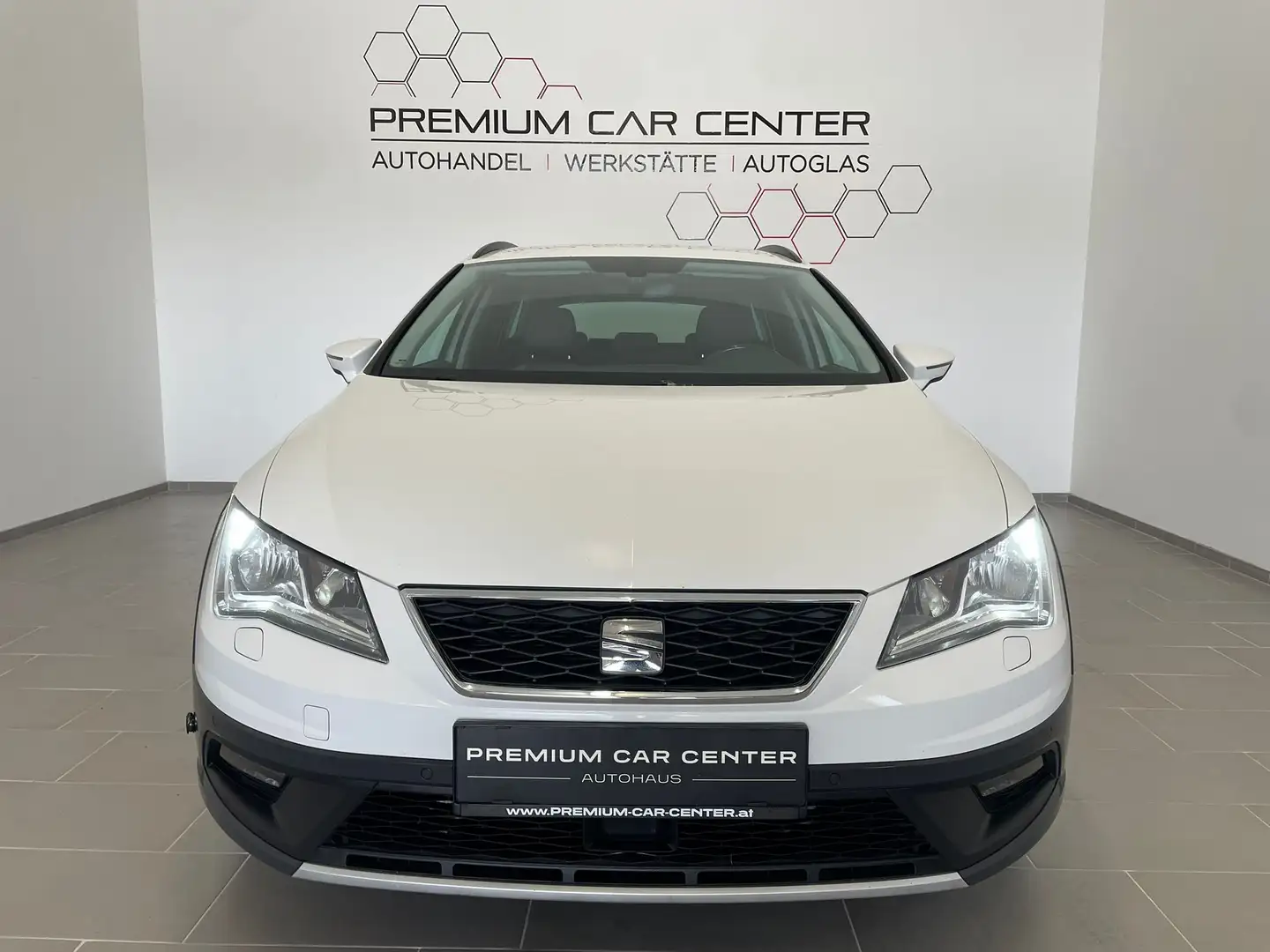 SEAT Leon ST X-Perience 1,6 TDI 4Drive AHV, Kamera, Allrad Weiß - 2