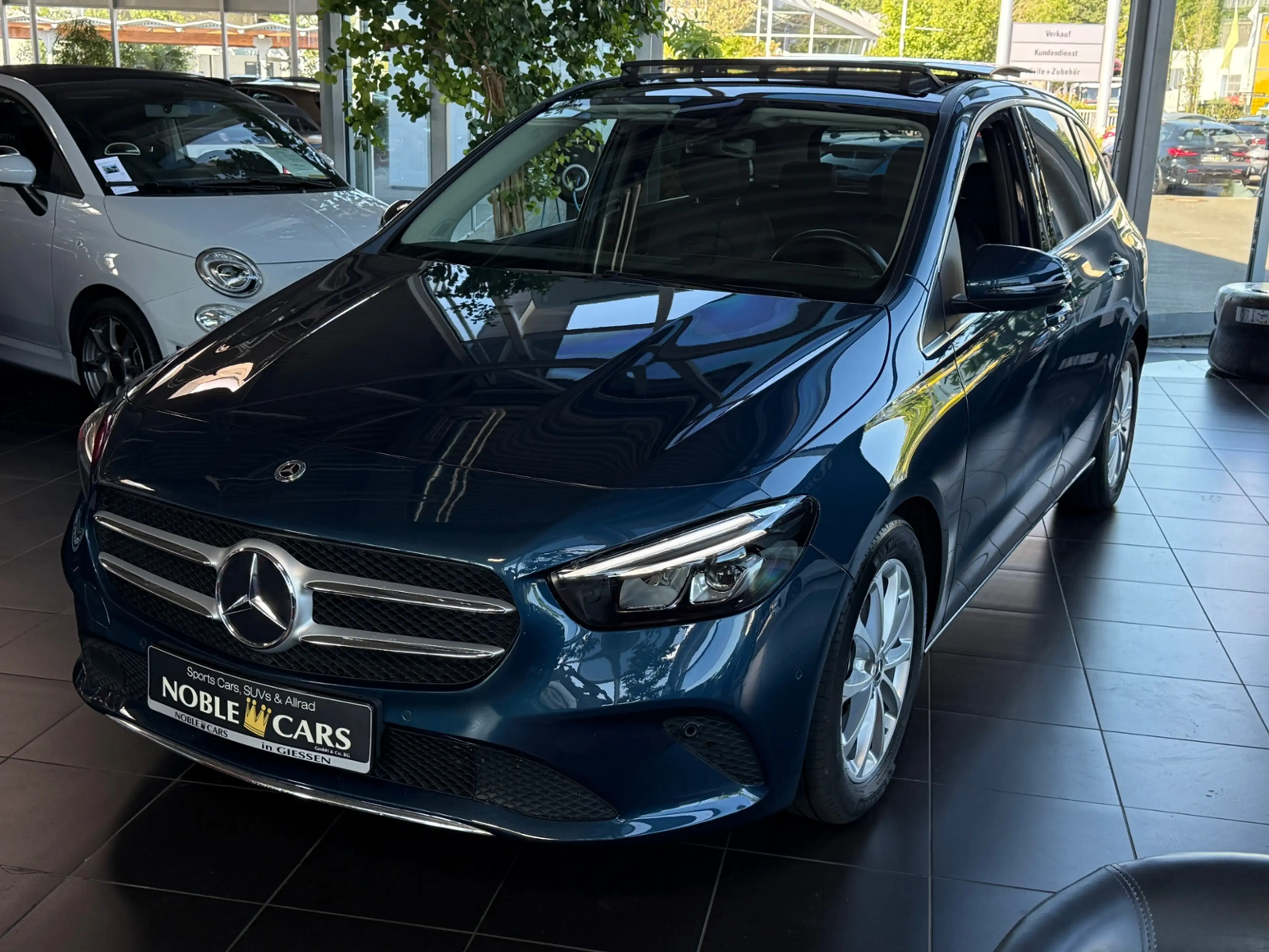 Mercedes-Benz B 220 4Matic PANO LED NAV RFK SHZ ALU — photo 3
