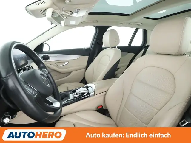 Mercedes-Benz C view 10