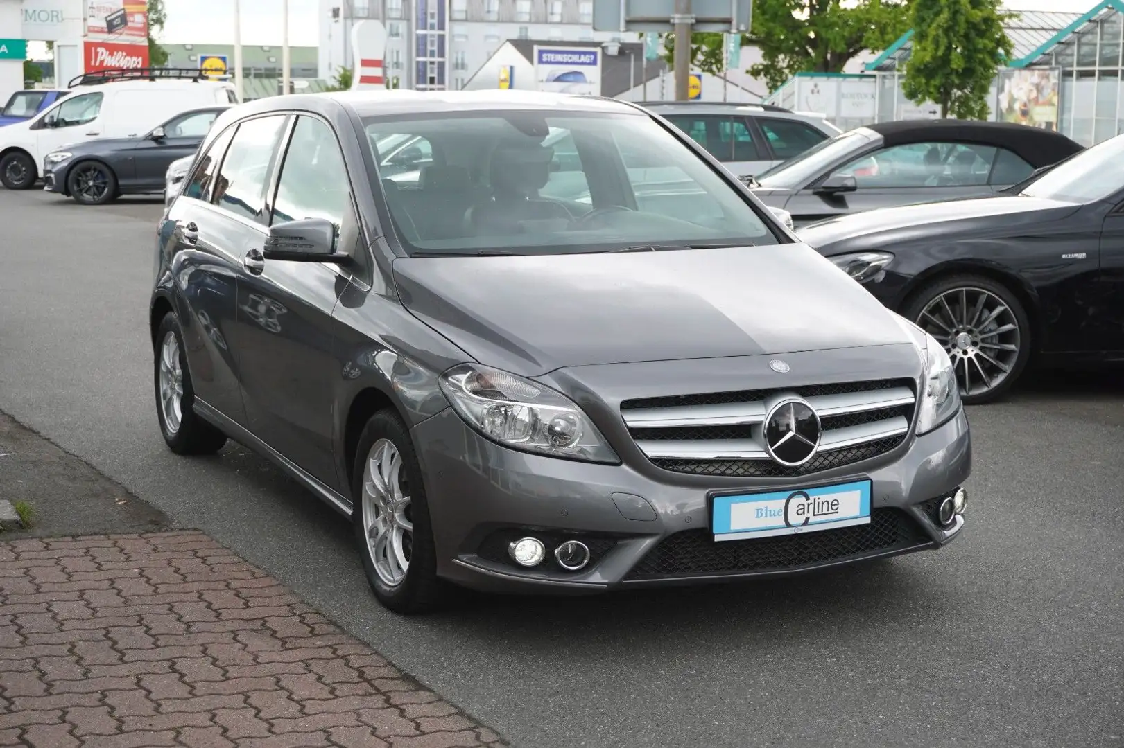 Mercedes-Benz B 180 CDI+Automatik+AHK+Tempomat+Klimaaut.+PDC+ Gris - 1