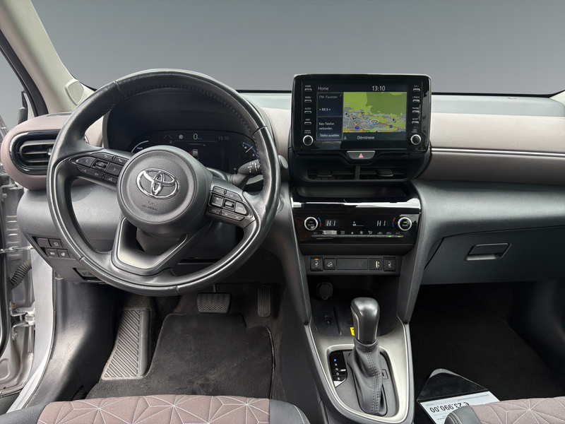 Toyota Yaris Cross 1,5l Hybrid, 4x4, Elegant — photo 10