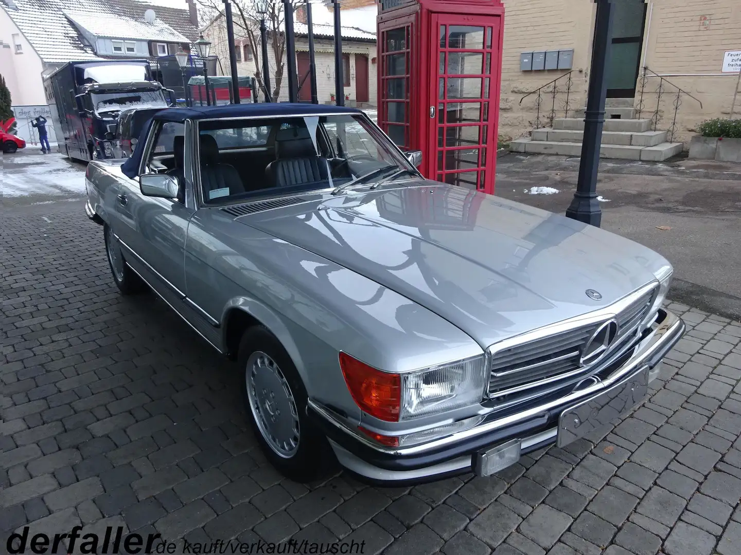 Mercedes-Benz 560 SL unverbastelt und perfekt mit H-Zulassung Albastru - 1