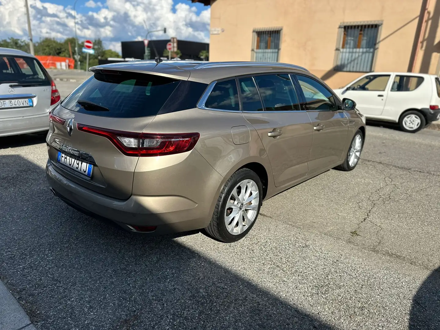 Renault Megane Megane IV 2016 Sporter 1.5 dci energy Bose 110cv Beige - 2