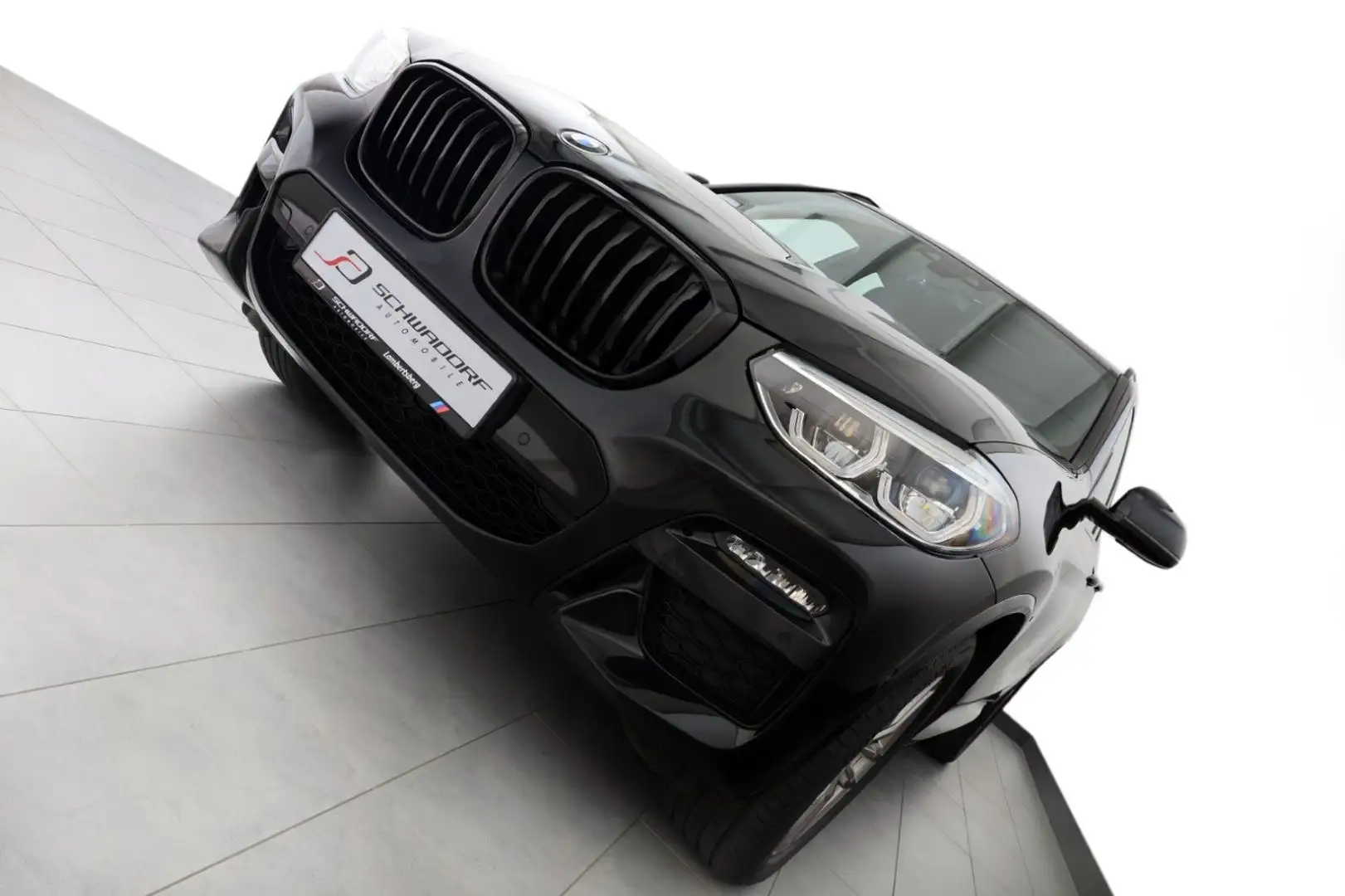 BMW X3 xDrive20d M Sport DriveAssist HUD RFK AHK 19" Schwarz - 2