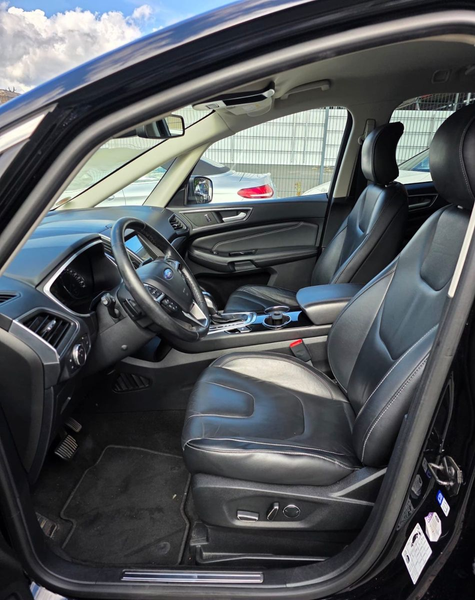 Ford S-Max S-MAX Titanium AWD — photo 14