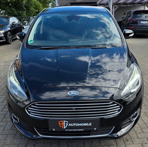 Ford S-Max S-MAX Titanium AWD — photo 2