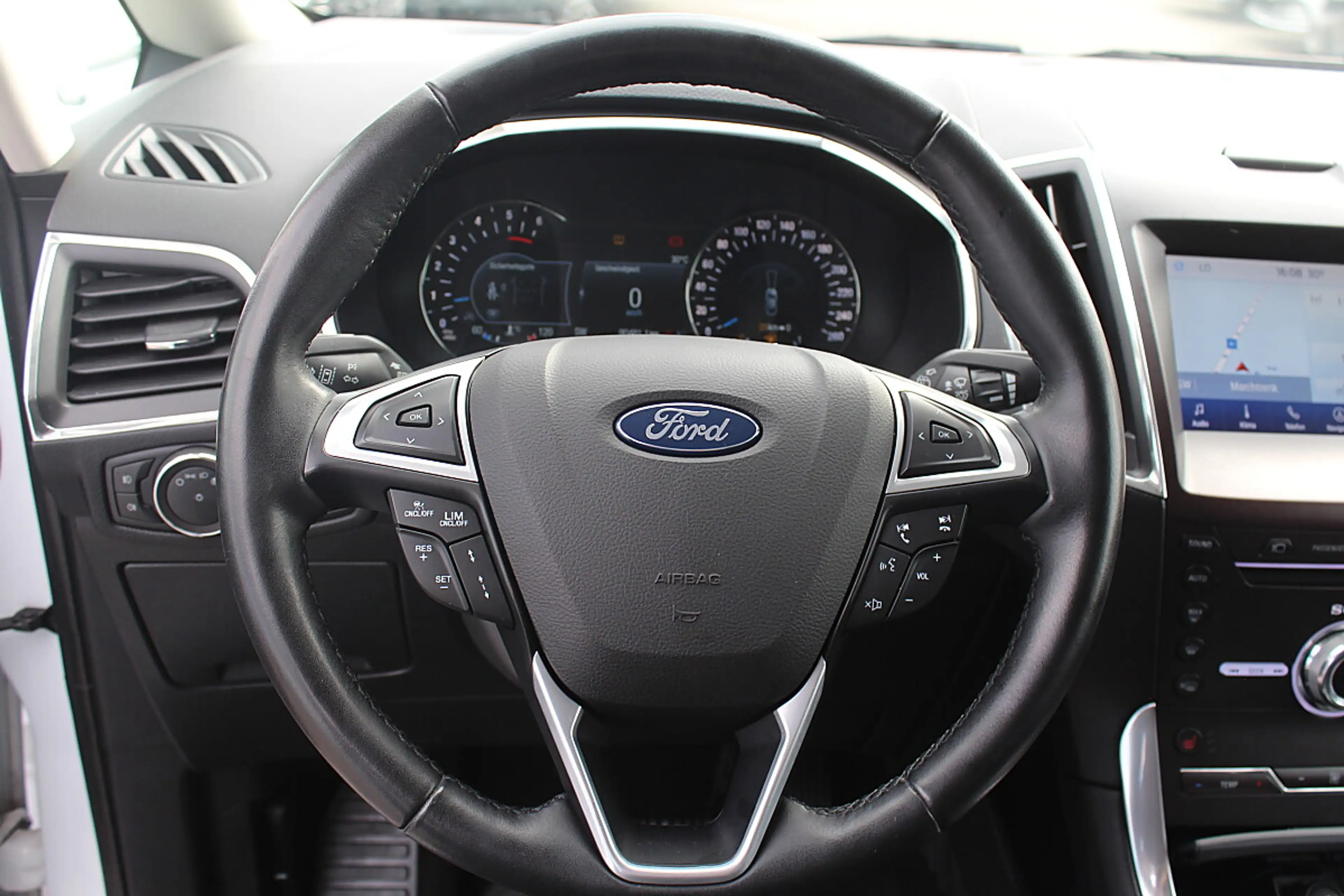 Ford Galaxy 2,0 EcoBlue Titanium LED 7-Sitz ACC KAMERA AHK ... — photo 2