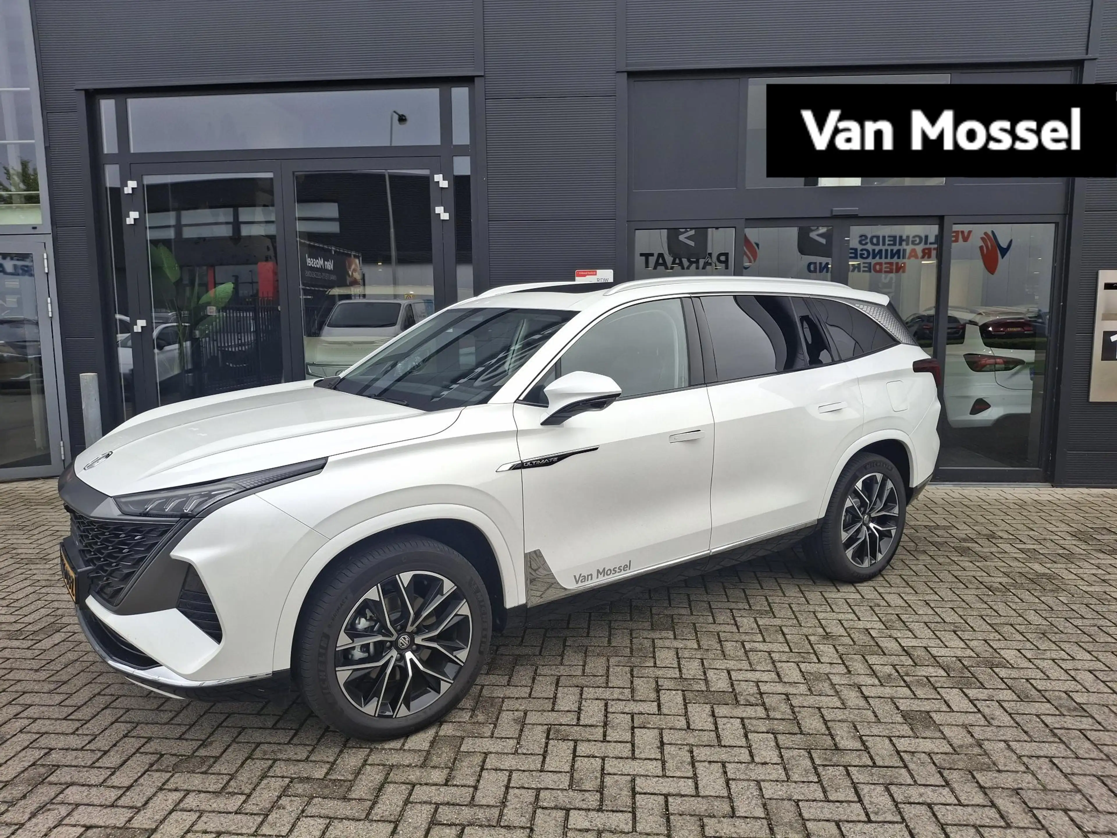MG MGS9 1.5 Premium Plug-in Hybrid | Trekhaak | Panoramdak