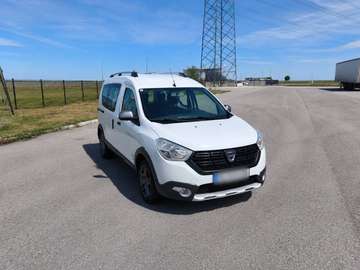 Dokker Stepway TCe 115 S