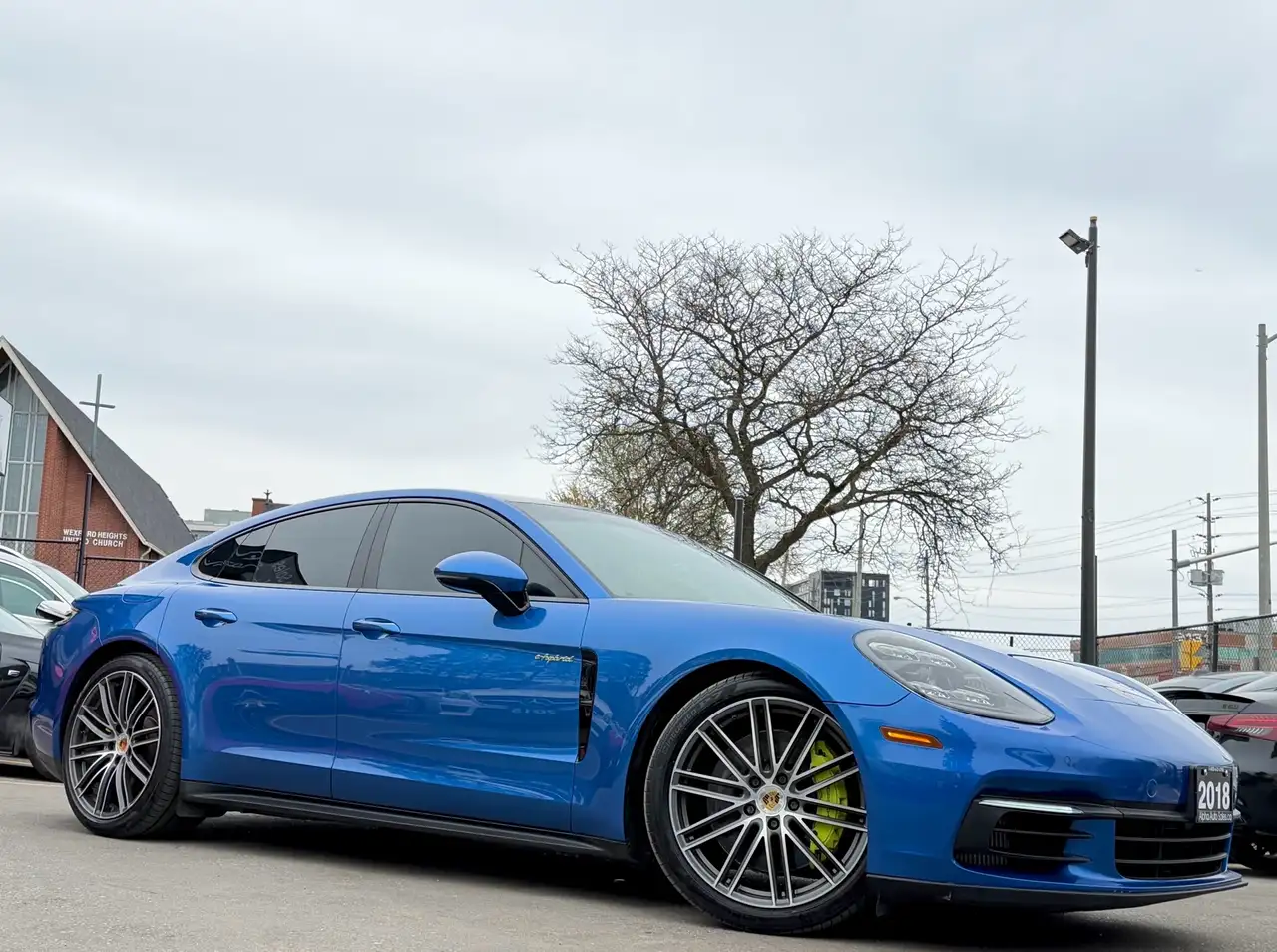 Porsche Panamera снимка Porsche Panamera