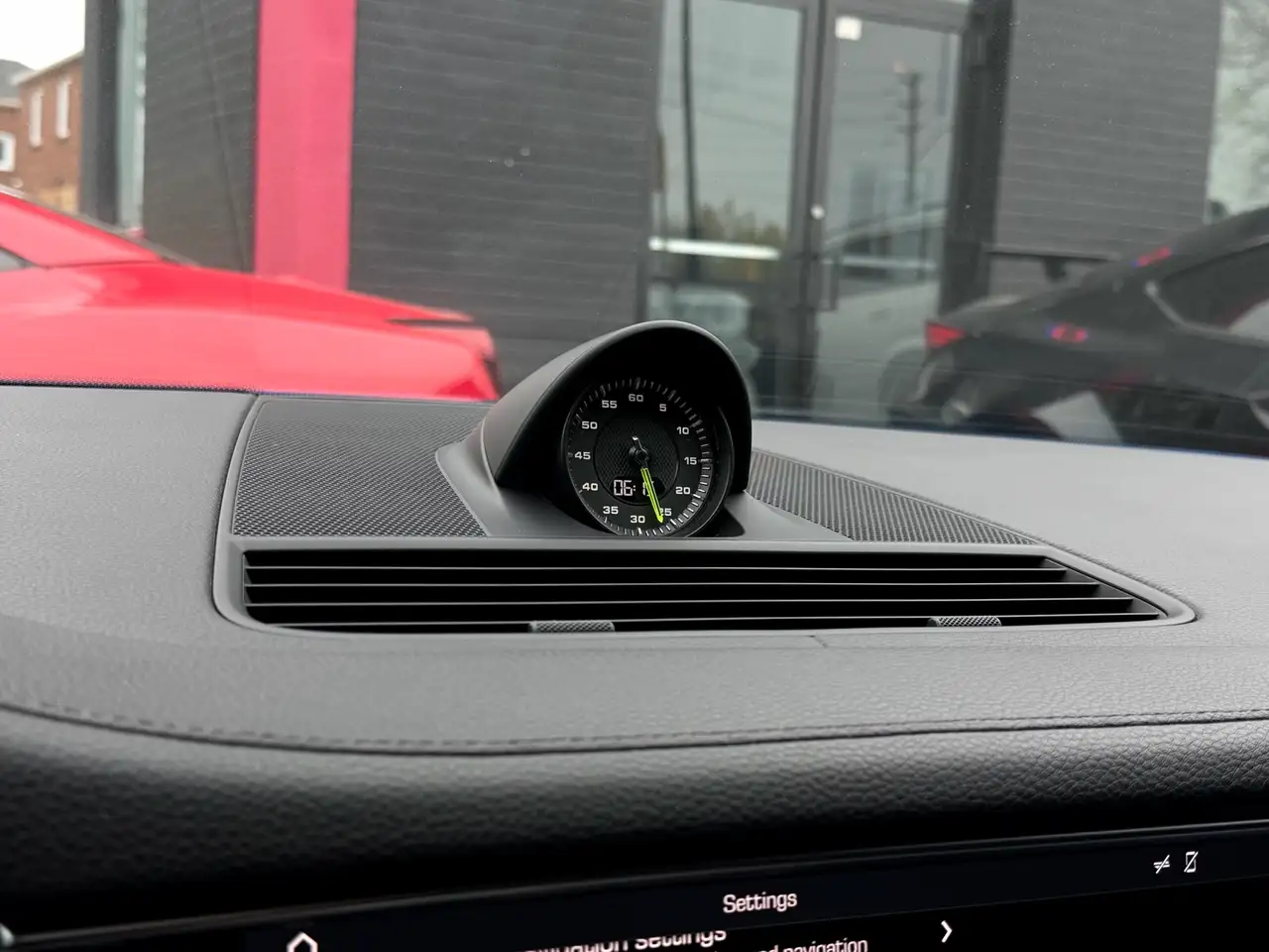 Porsche Panamera снимка Porsche Panamera