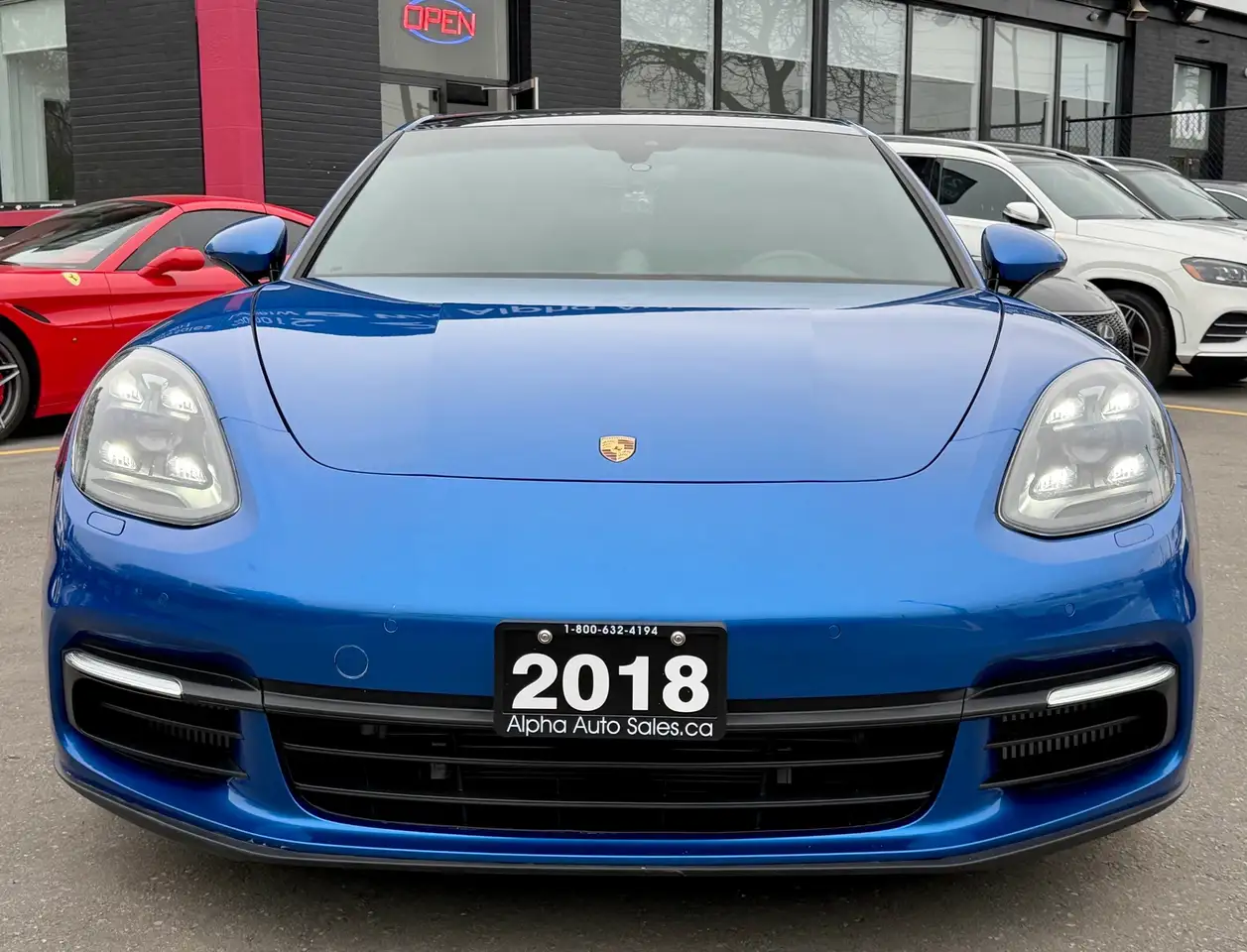 Porsche Panamera снимка Porsche Panamera